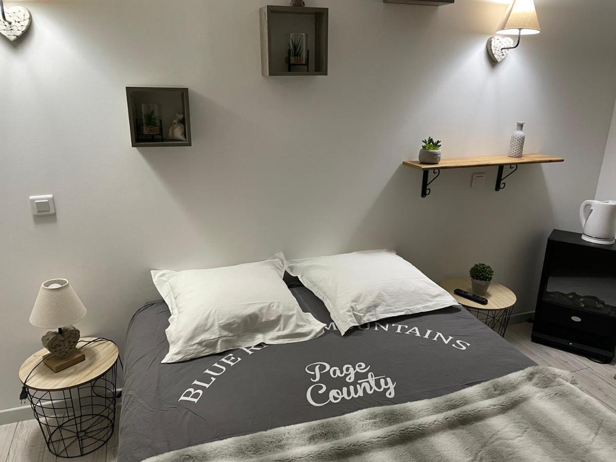 Bed and Breakfast Le Regrimet Avec Parking Gratuit Et Prive Lens-Lestang Zewnętrze zdjęcie